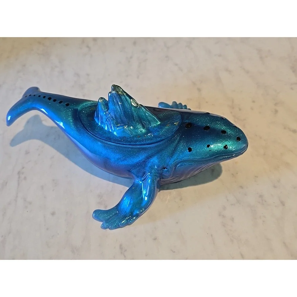 Resin Blue Whale Decoration Gift Trinket Holder Handmade. 630